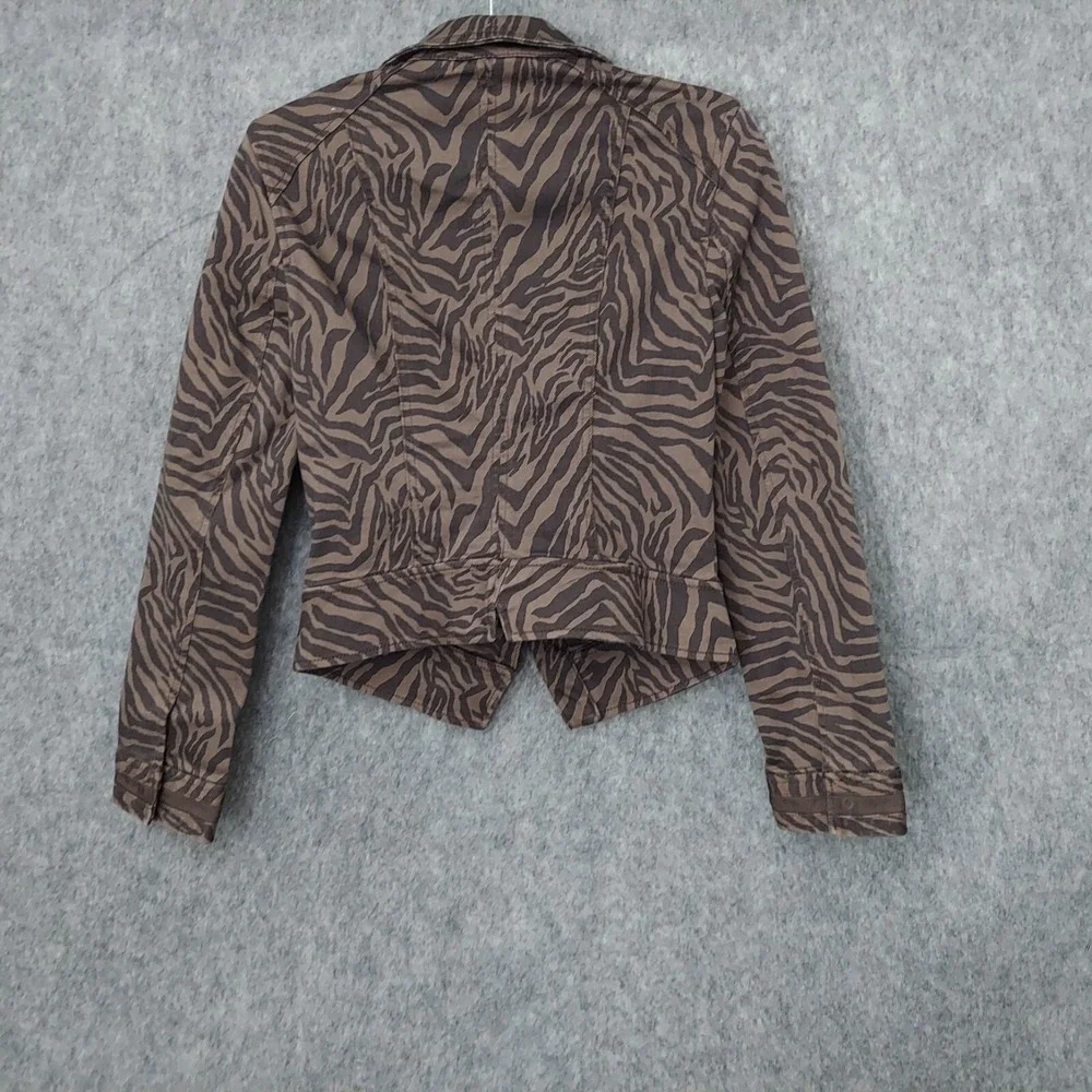 White House Black Market nwot white